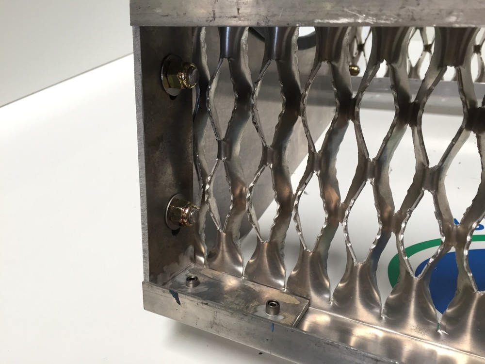 Peterbilt 26" Fuel Tank Step Kit - 26" Long