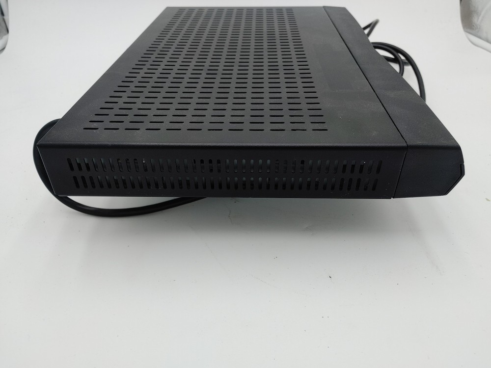 Excellent Condition Bell ExpressVu 3100 Digital Satelite Receiver Power Tested