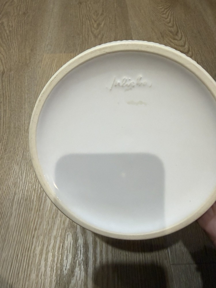 Juliska white stoneware berry and thread bowl 6.5”