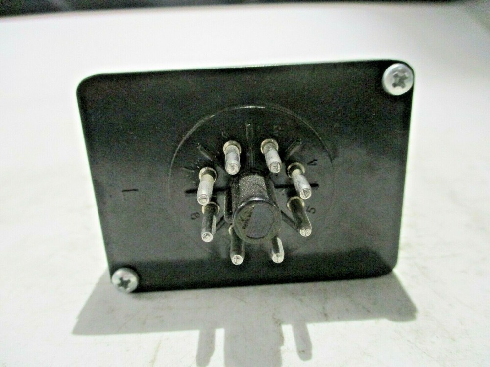 NEW DAYTON 5YZ86M TIMER TIME DELAY RELAY .1SEC-5 SEC