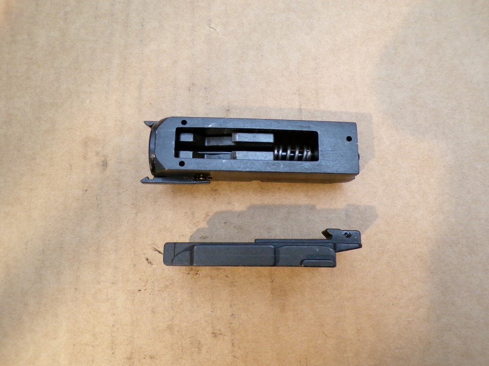 Mossberg 500 12 Gauge Bolt Assembly