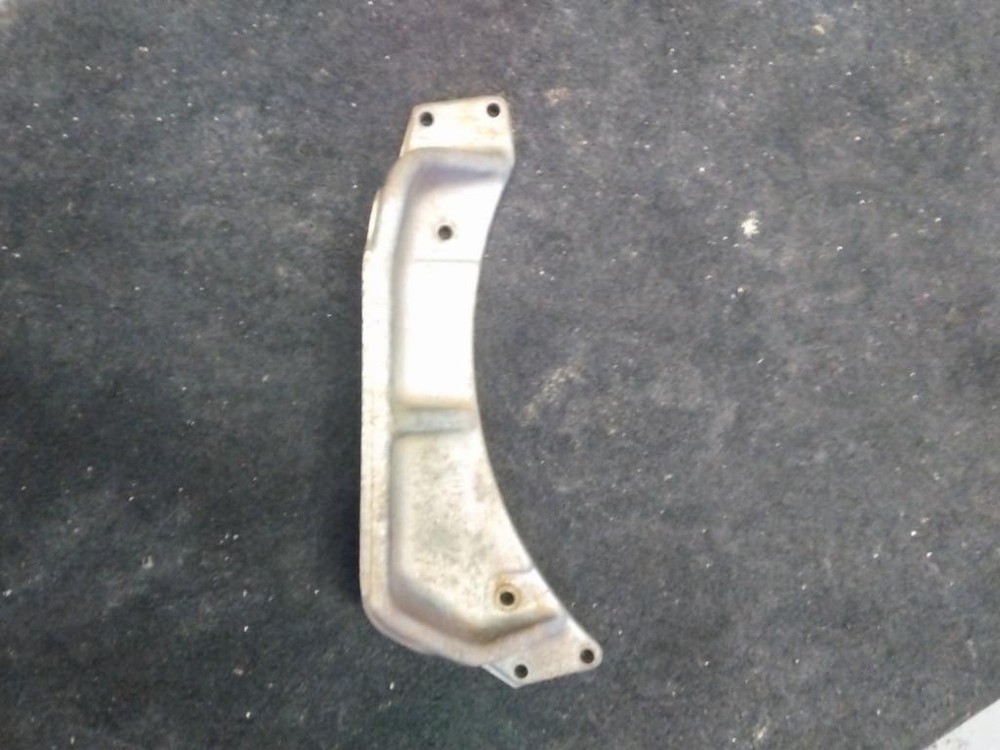 Replaces E4HT6028AA FORD LT8000 FRONT ENGINE MOUNT ,  MN