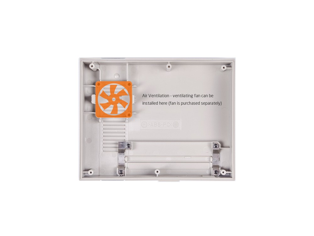 Retroflag NESPi Case Plus with Safe Shutdown for RetroPie Raspberry Pi 3/2 Model