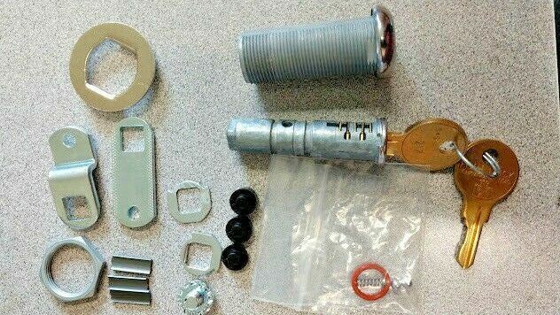 FORT LOCK MFW 23168- 217 CHROME FINISH MULTI FUNCTION CAM LOCK WITH 2 Keys