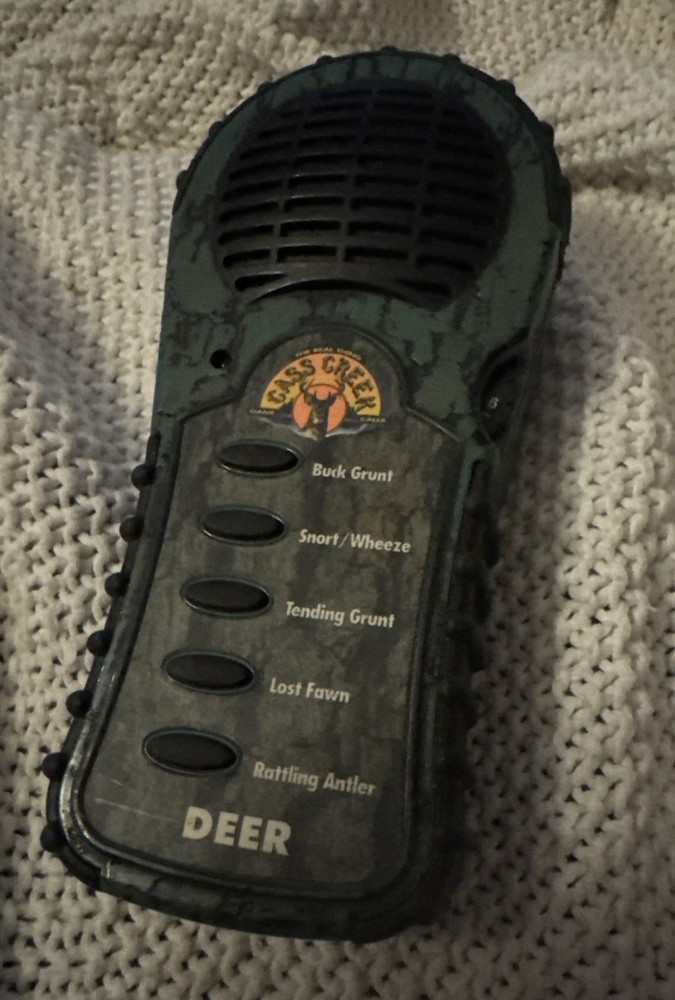 Cass Creek Predator Game Call Electronic Deer Call & Training Device 5 Sounds