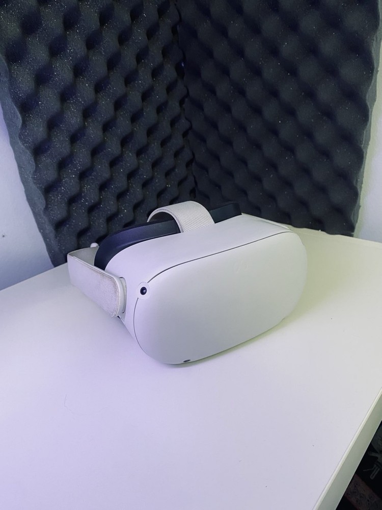 Oculus Quest 2 128GB White