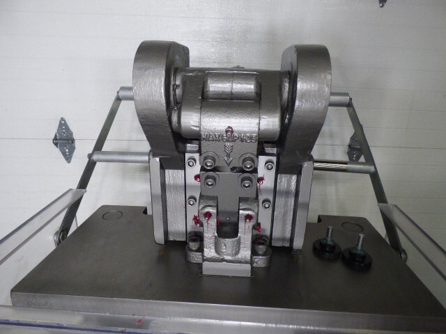 7 TON KNUCKLE PRESS PNEUMATIC