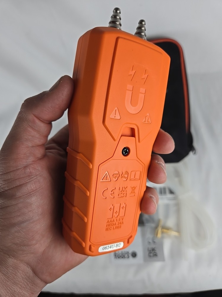 Klein Tools ET180 Digital Differential Manometer (Never Used)