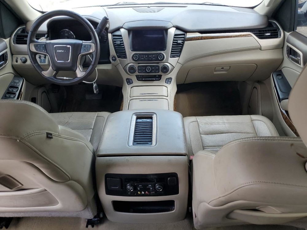 YUKON 2015 Glove Box 4686084