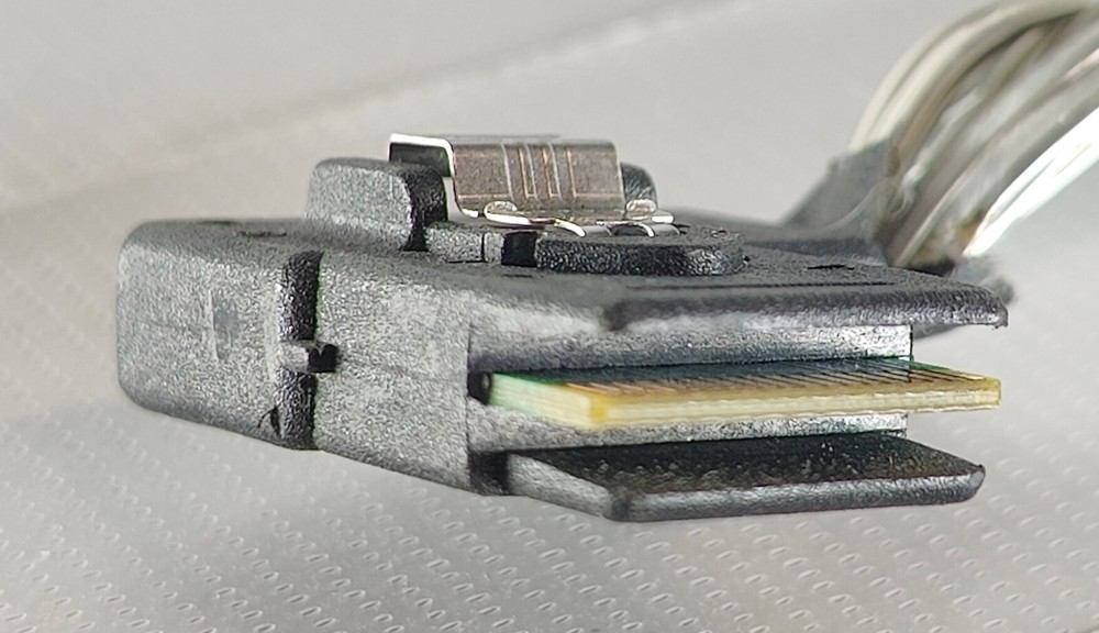 SUN Oracle 7076125 Disk Backplane SFF SAS Cable