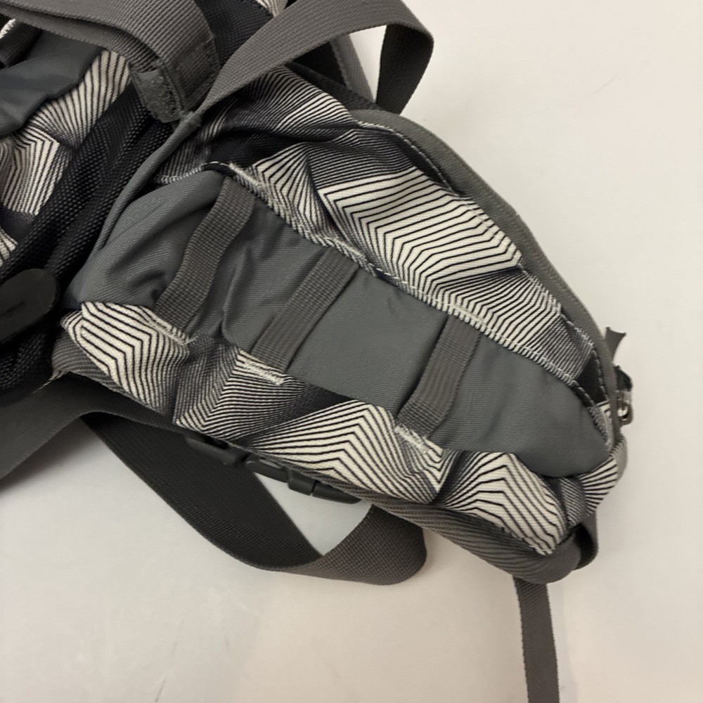 Columbia Bugaboo Stryker Ski Backpack Gray, & Black NWT