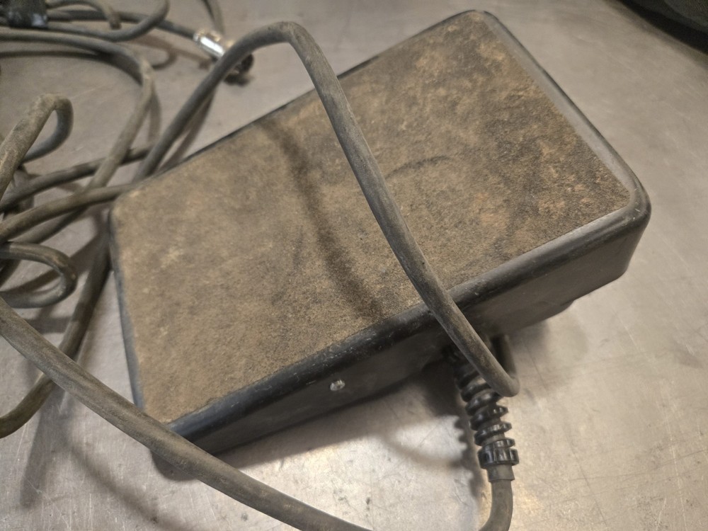Used Welding NWI-FP-22 Series Variable Amp Control Pedal Welding !!!