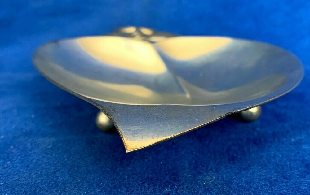 Vintage Tiffany & Co. Makers Sterling Silver Leaf Candy / Nut Dish / Bowl