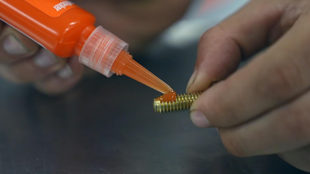 High Strength Removable Threadlocker Orange Liquid Thread Locker 10ml