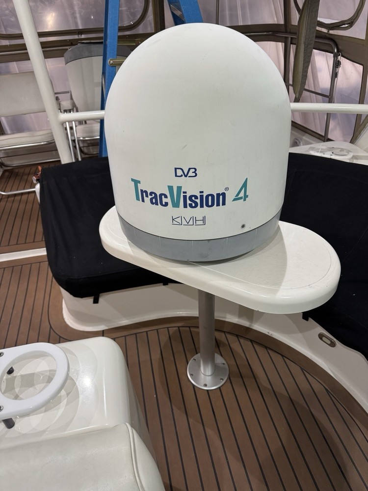 KVH Tracvision 18" Empty Satellite Dummy Dome