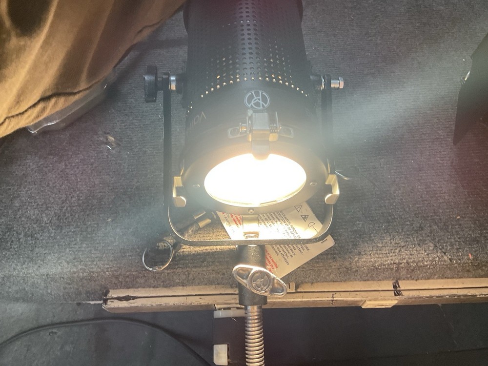 Mole Richardson Type 9161 100W Vari Mole Led Studio Light Barn Door Power Cable