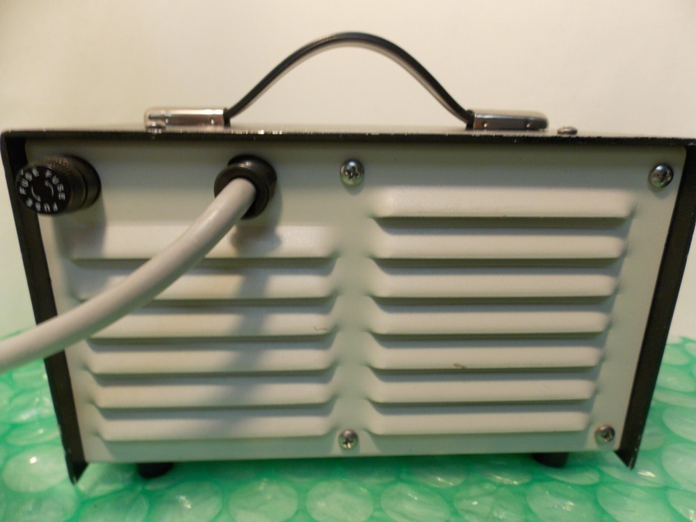 APPLIED FIBER OPTIC MICROSYSTEM LIGHT SOURCE 24 30 30 (LAM-1818)