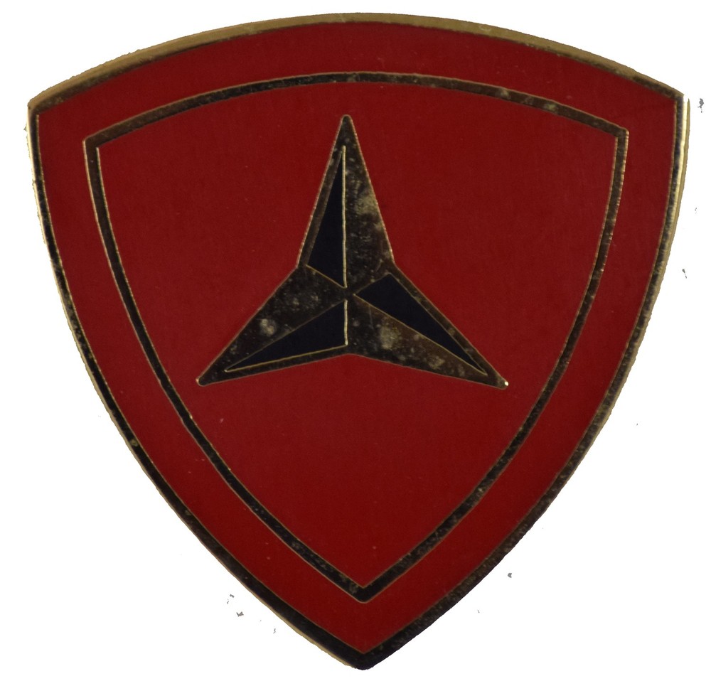 3RD MAR DIV HAT PIN