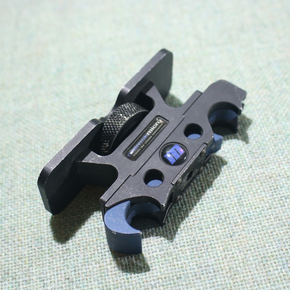 Redrock Micro Camera Baseplate Quick Release Rod Locking System for DSLR Camera