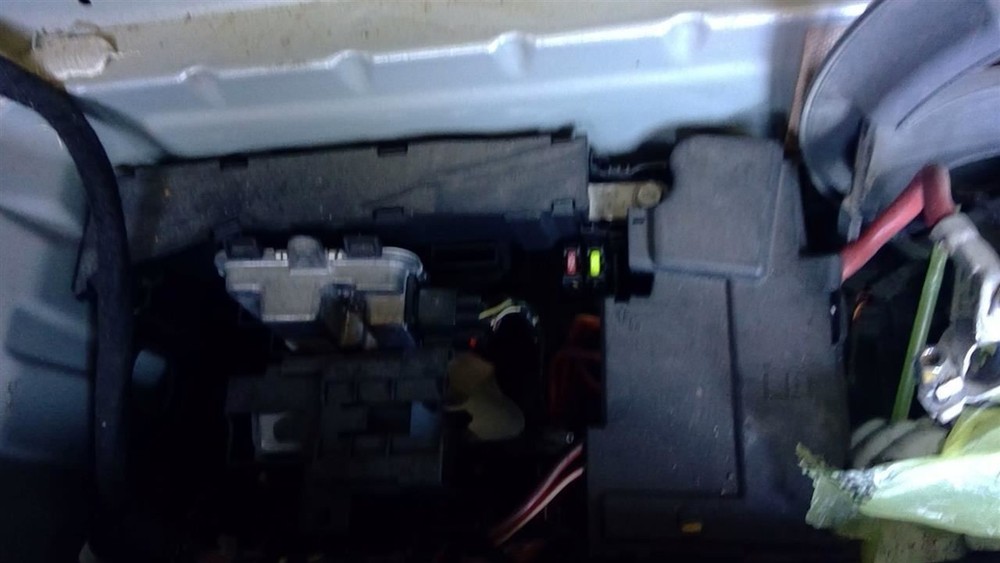 CRUZE     2017 Fuse Box Cabin 6481
