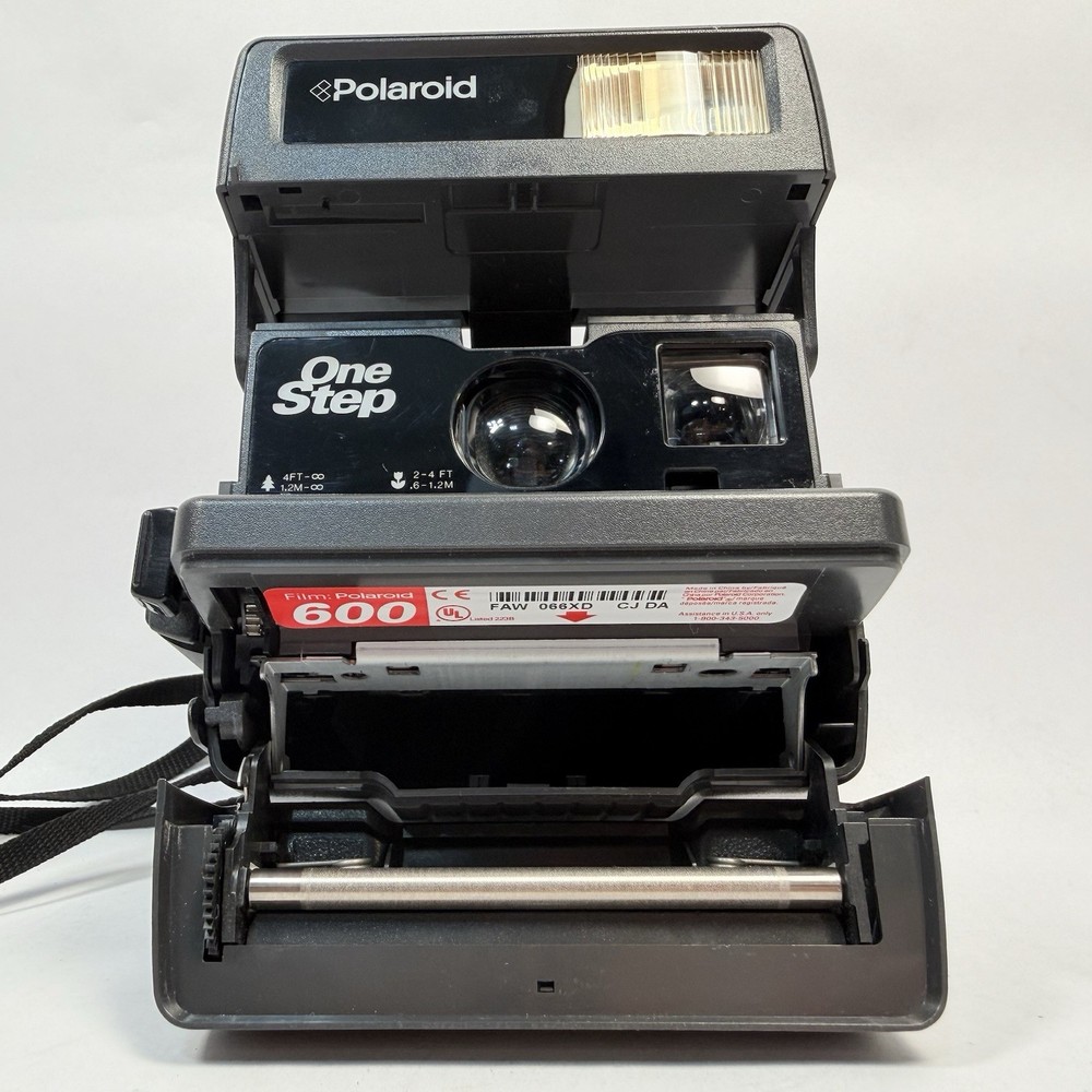 Polaroid OneStep 600 Instant Camera Tested Working Cleaned