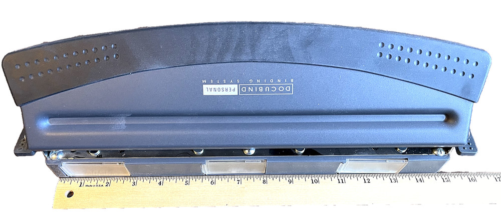 GBC Docubind Personal Presentation Binding System Machine ~ CombBIND ~ #7704100