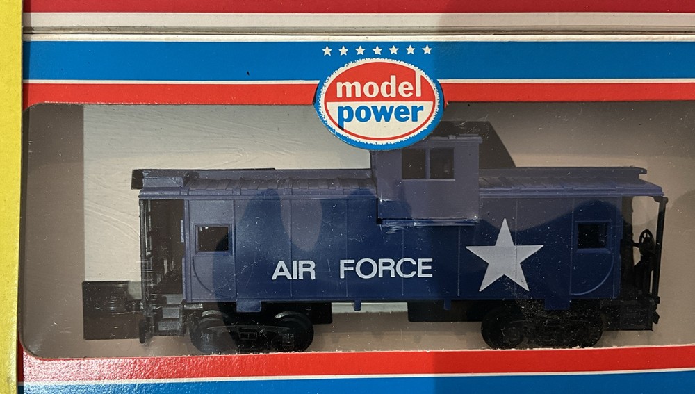 US Air Force Model Power Silver Cloud Train Set HO Scale
