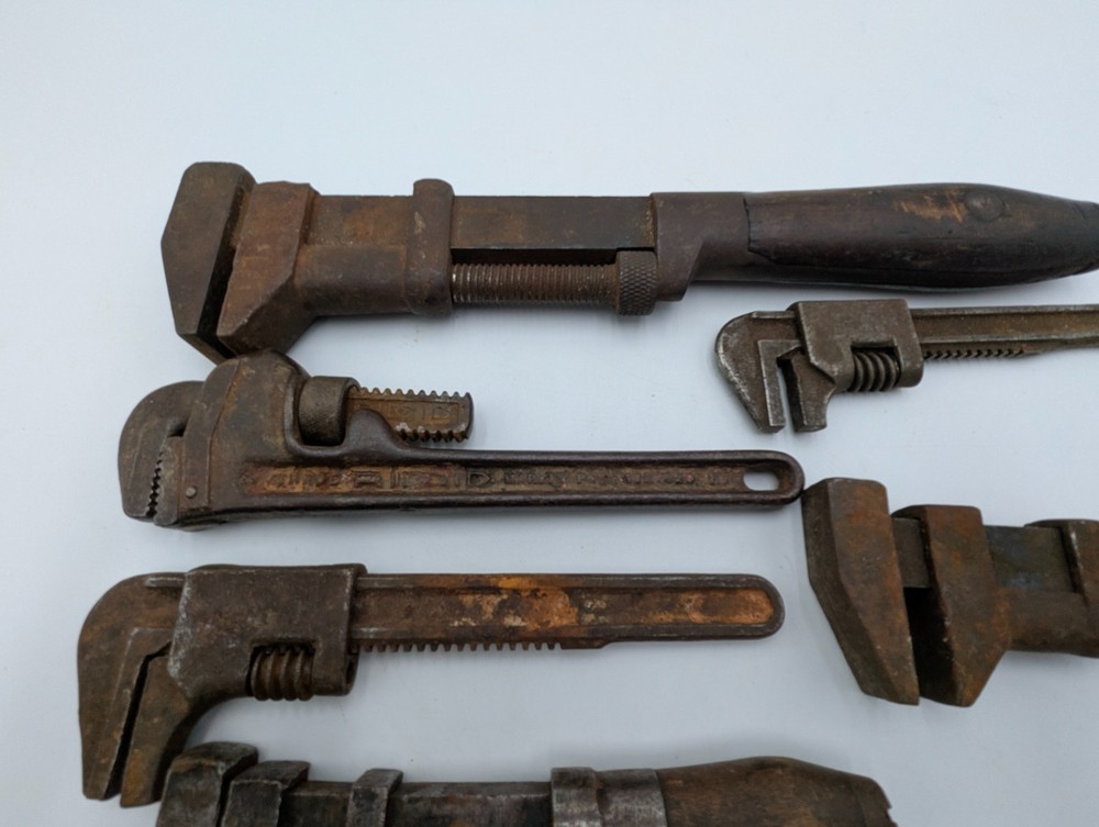 6 Ridgid & other antique vintage Adjustable Monkey Pipe Wrench