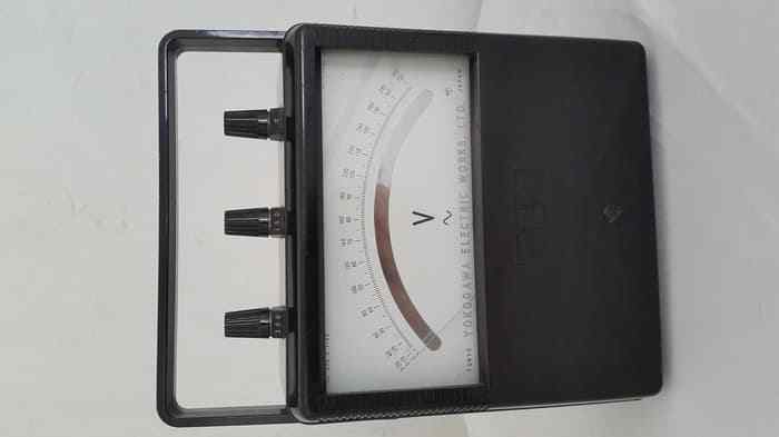 Yokogawa AC volt meter 150 / 300volt
