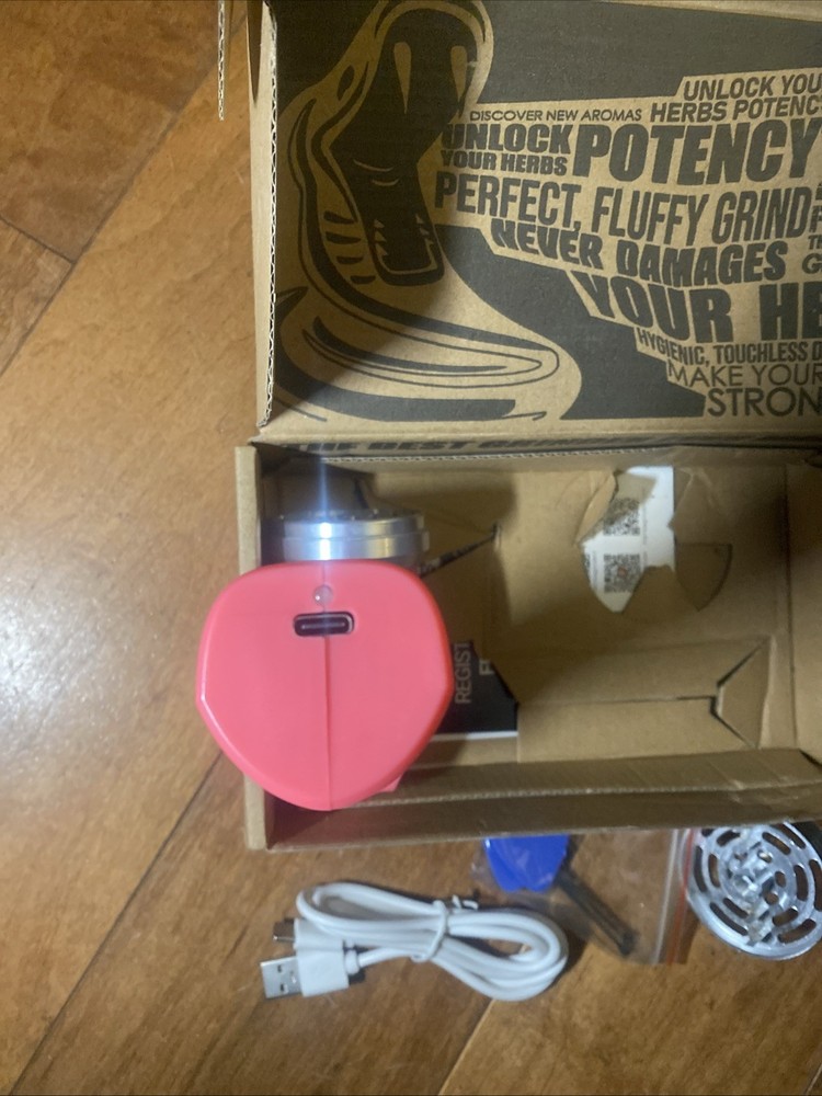 Mamba Original 3.6V Rechargeable Grinder - pink