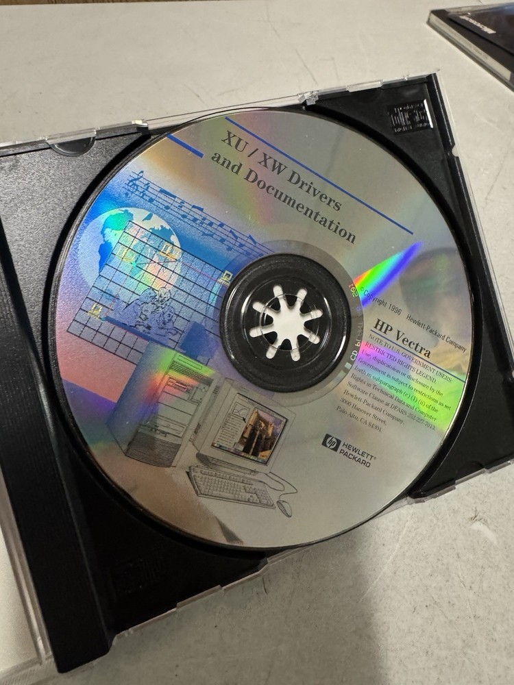 Microsoft Money 2002 Standard PC CD Financial Software Windows 95 98 ME 2000