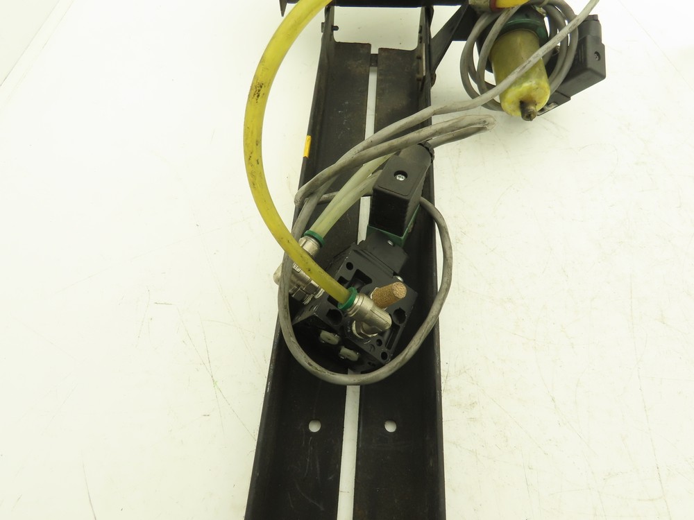 Conair UTB Universal Terminal Box Injection Molding Flow Control