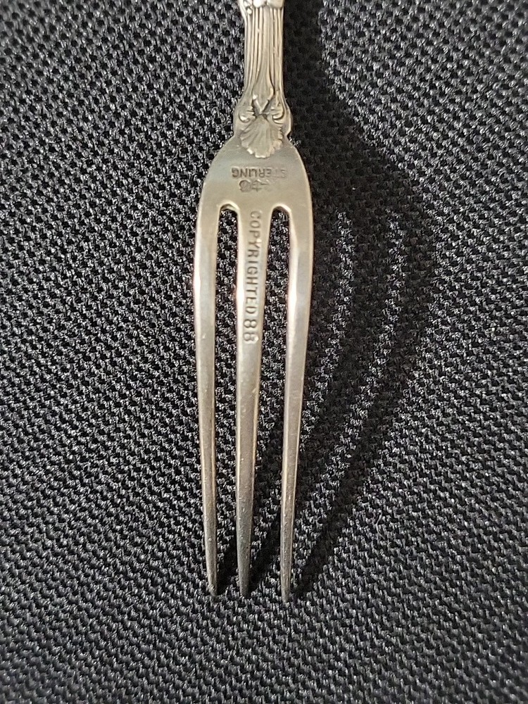 Antique Gorham Chantilly Pattern Sterling Silver Lemon Fork Copyright 88 13g