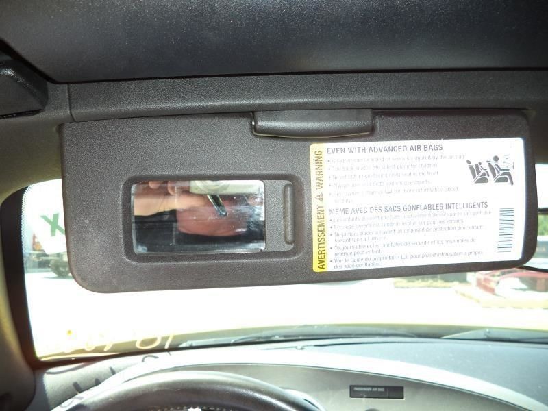 SOLSTICE  2007 Sun Visor 41763