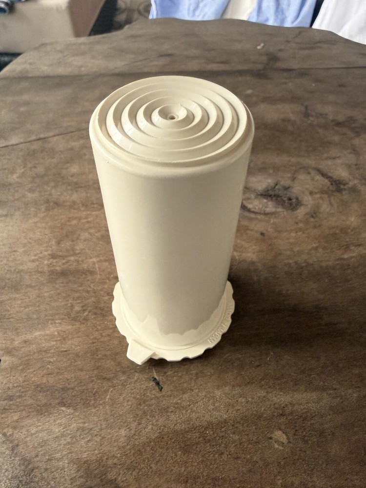 Cuisinart food processor pusher