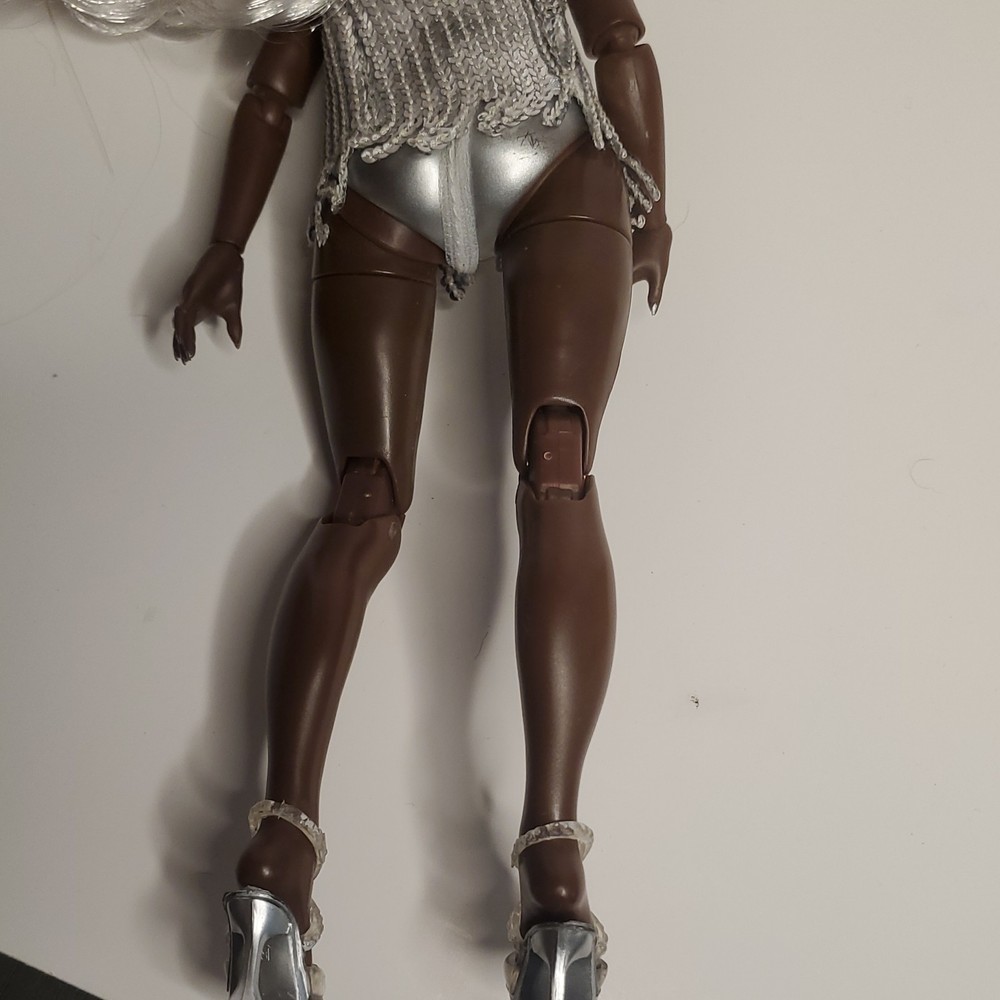 Rainbow High Rainbow Vision Diva Ayesha Sterling Doll