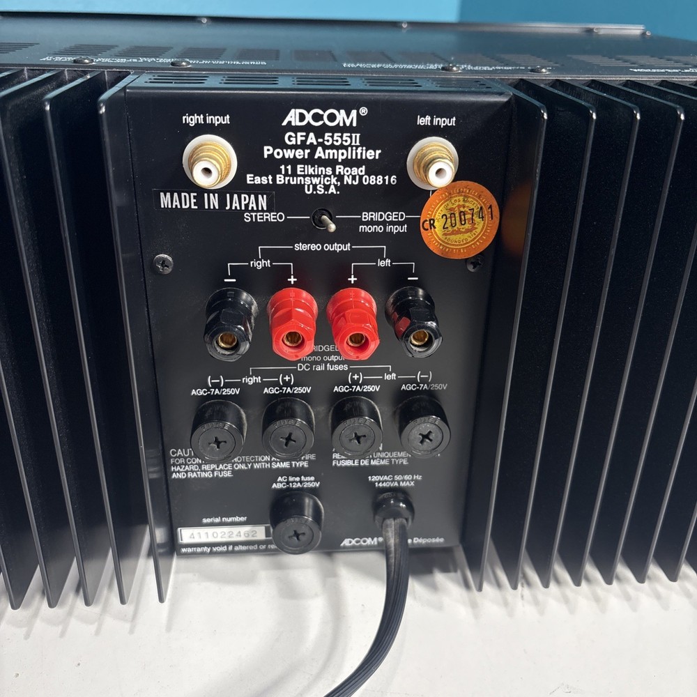 ADCOM MODEL GFA-555 II POWER AMPLIFIER Mint Condition