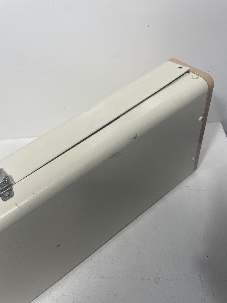 Brother Chunky Knitting Machine KH260