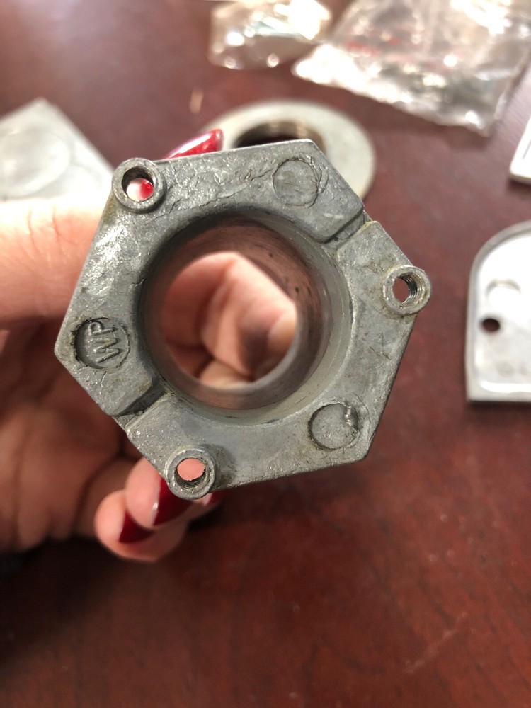 Walker Service Fitting 803STC Walkerbox Twist-Lock