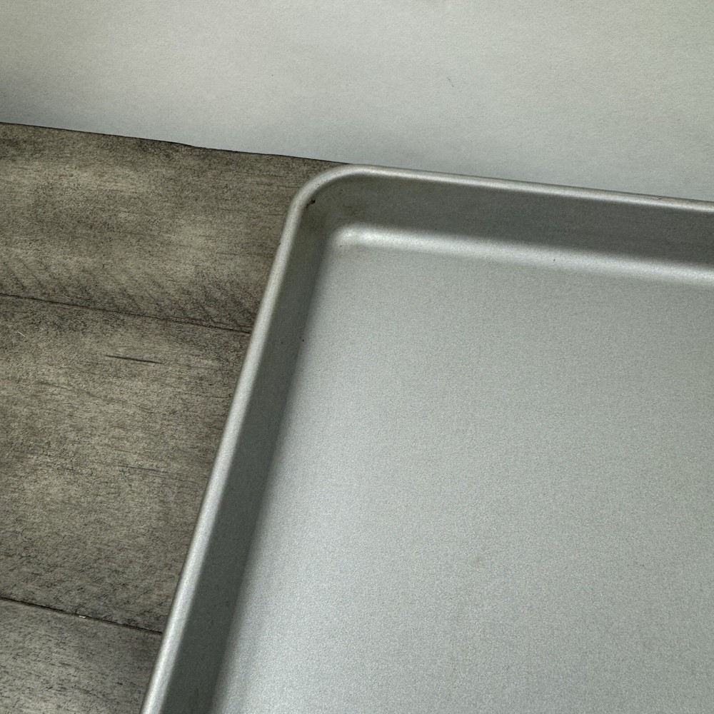 Open Kitchen by Williams Sonoma 3-Piece Essentials Bakeware Set Scuffed Read