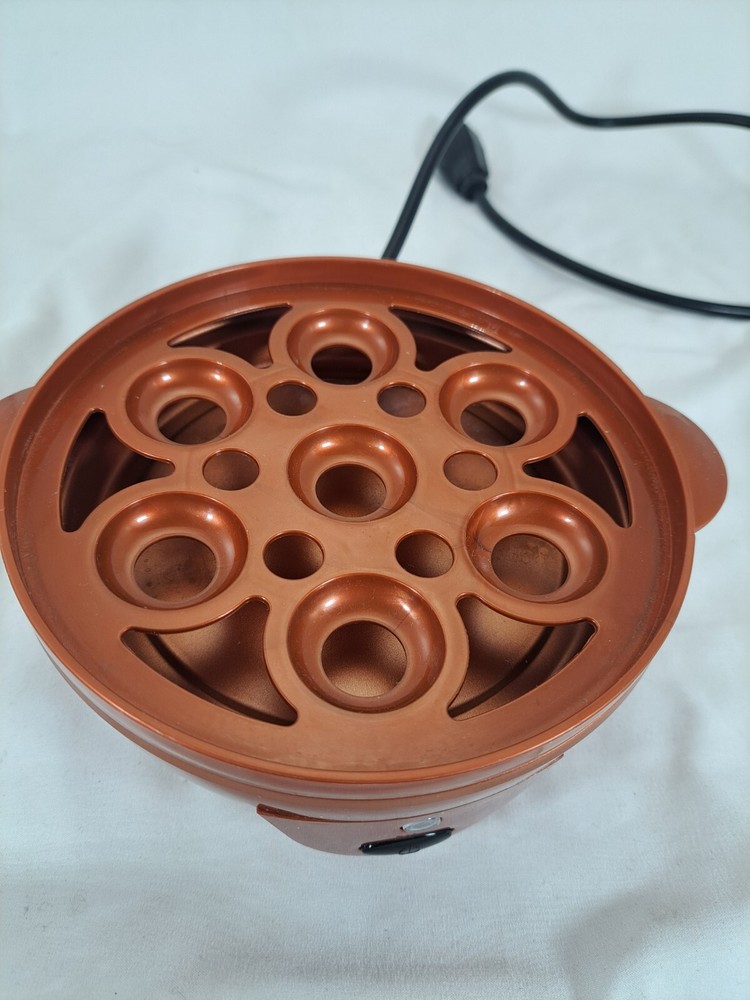 Copper Chef Perfect Egg Maker Effortless Automatic - Makes 14 Eggs! With Box
