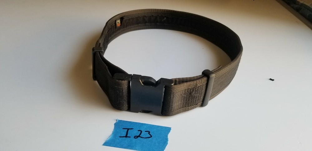 Uncle Mikes Sidekick Medium Nylon Duty Belt Hook Lined Interior 30-36
