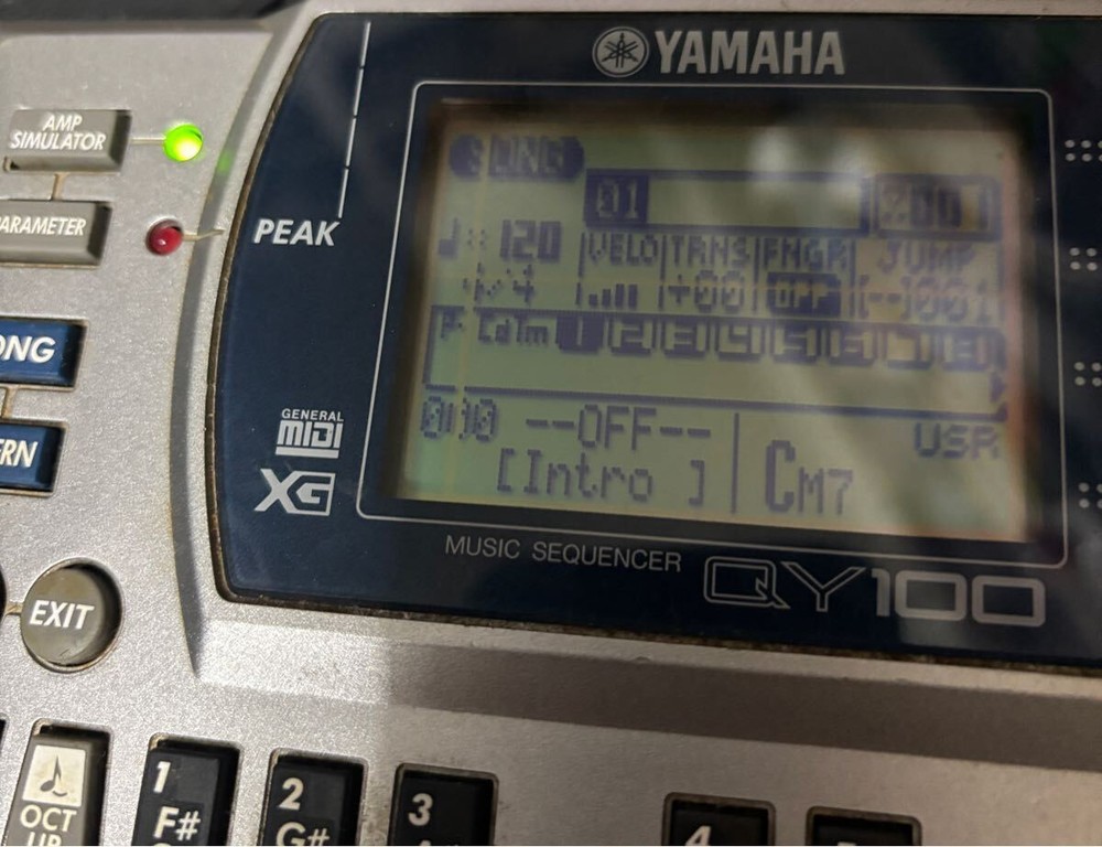 YAMAHA QY100 Sequencer - Simple operation confirmed
