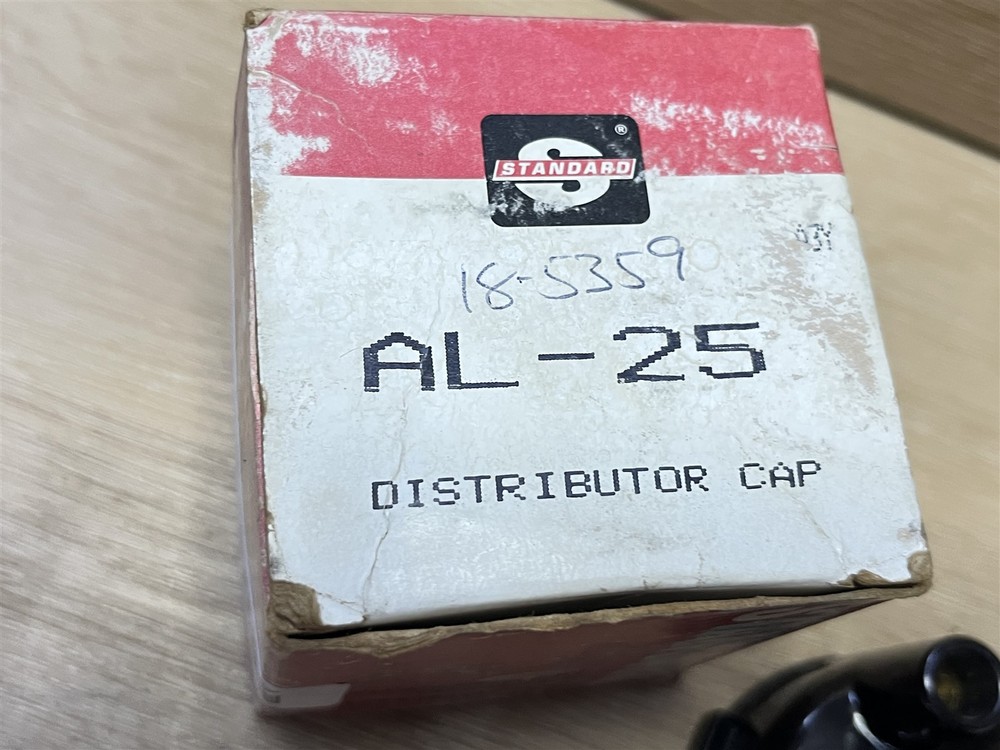 Standard AL-25 Distributor Cap
