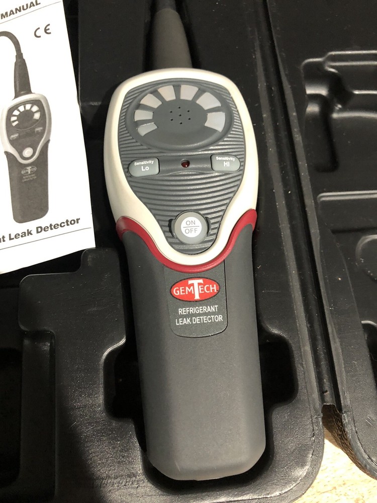 GEM TECH GTLD REFRIGERANT LEAK DETECTOR WITH A CASE