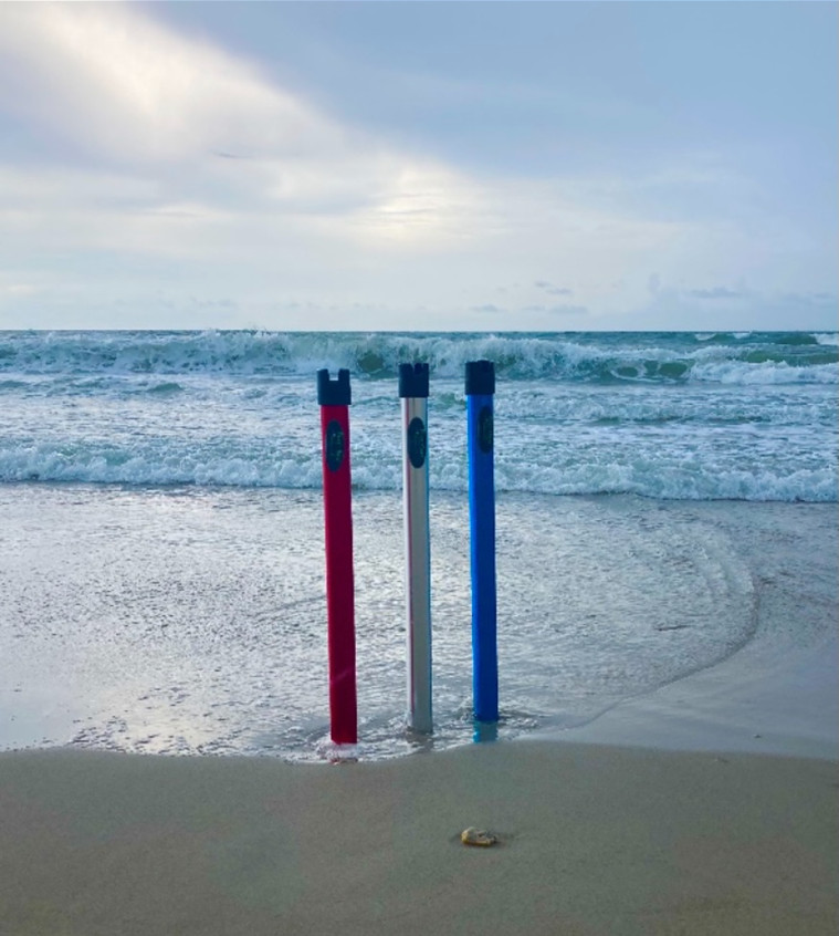 SAND SPIKE...SandMate 36" (Silver, Blue, Red)