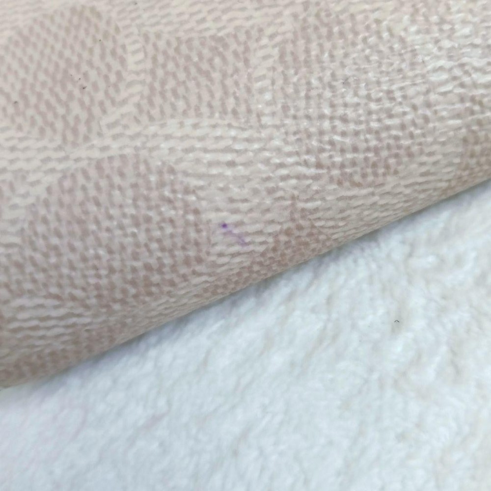 COACH White Beige Folded Wallet