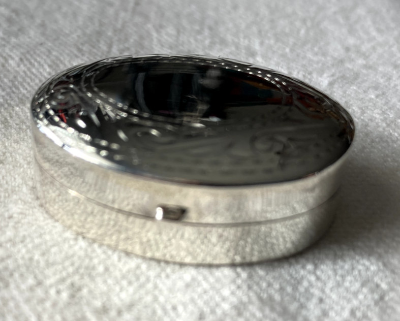 Sterling silver vintage etched oval pill box