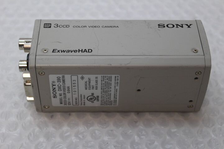 5977  Sony Exwavehad DXC-390 3CCD Color Video Camera