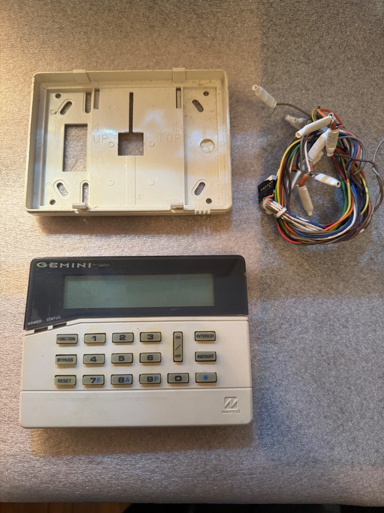 GEMINI / NAPCO Keypad Model GEM-RP1CAe2